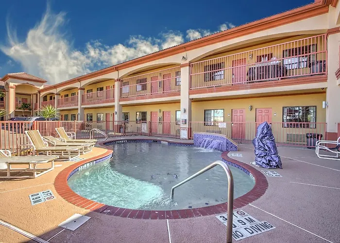 Casa Rosa Inn
