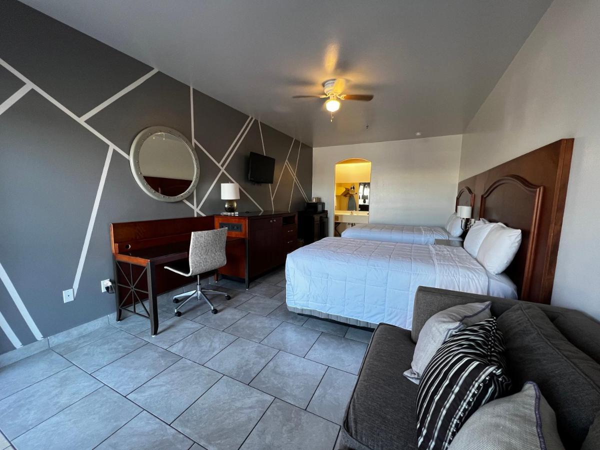 Casa Rosa Motel